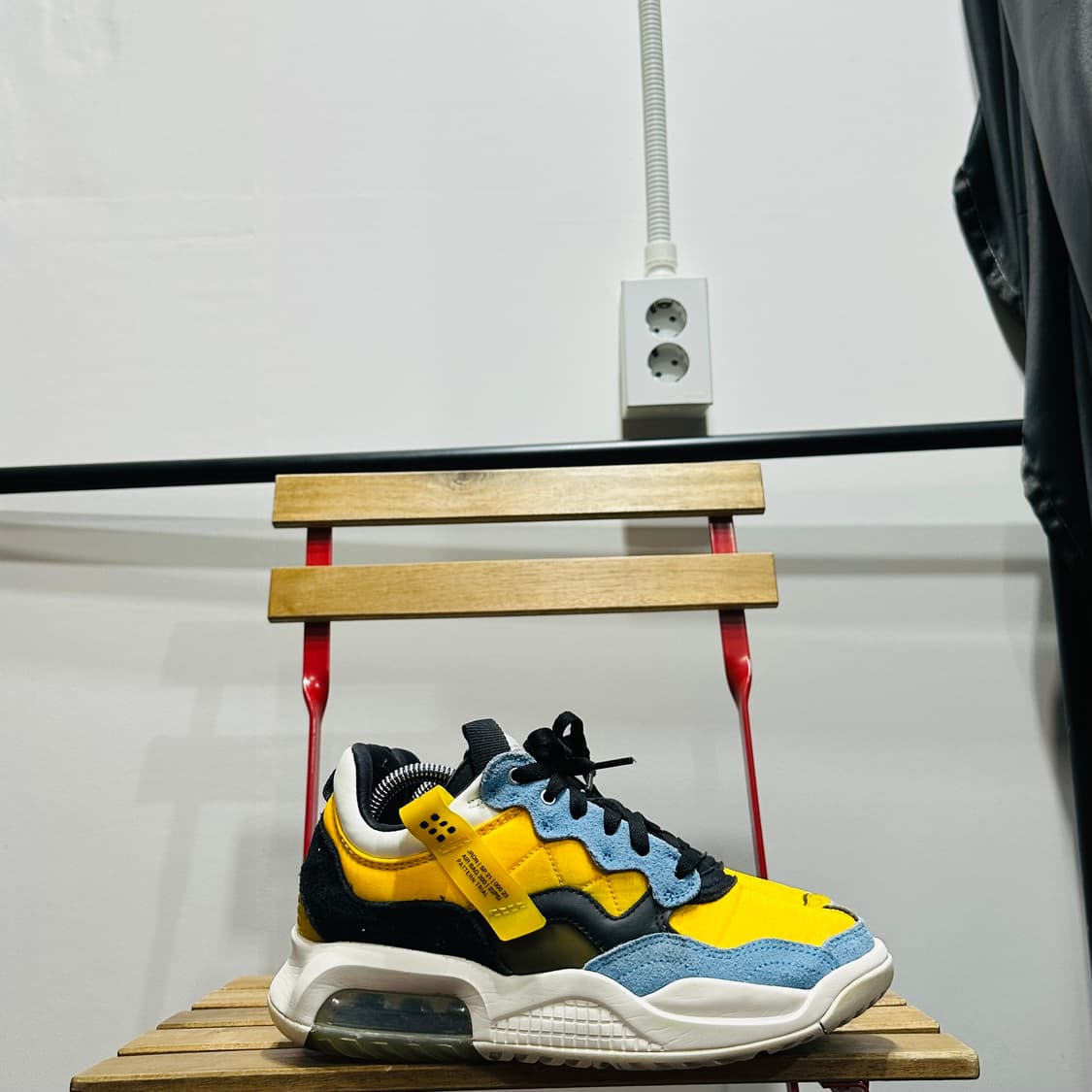 250) 조던 운동화 남녀 공용 신발 MA2 유니버시티 골드 상품이미지1