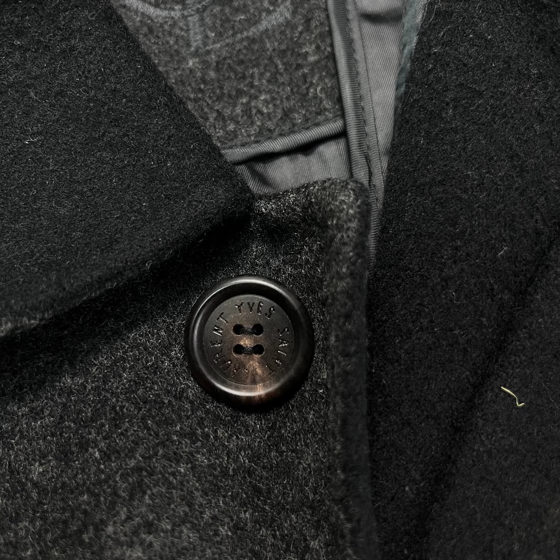 105 입생로랑 90s 싱글 울 코트 상품이미지8