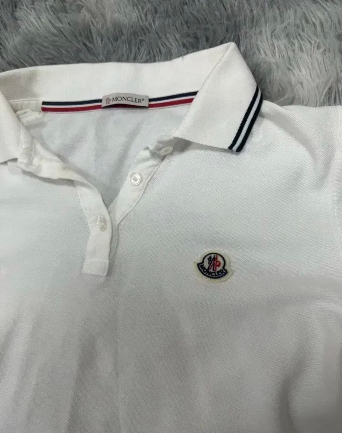 몽클레어 카라티 판매합니다 상품이미지5