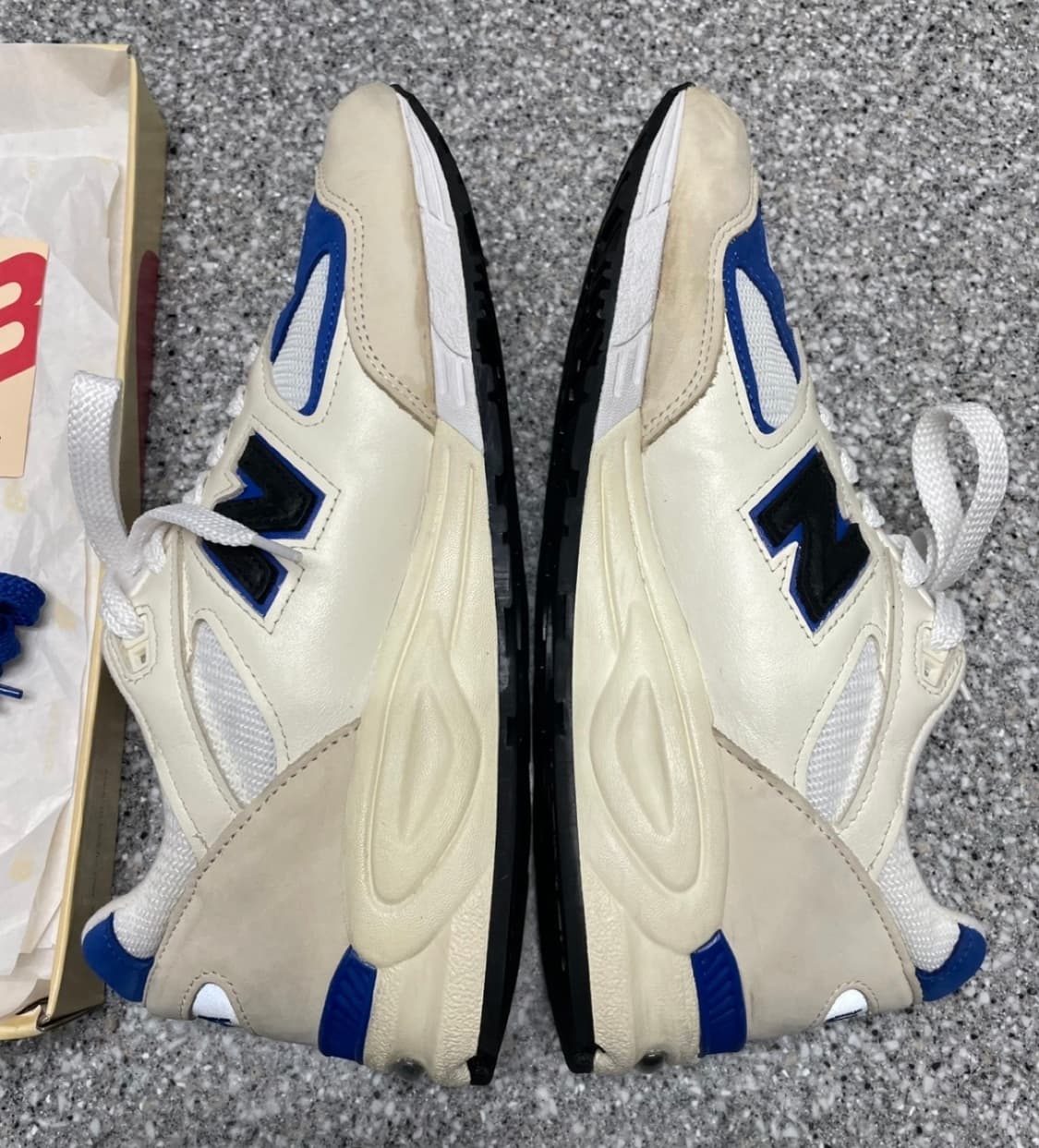 뉴발란스 990v2 MADE IN USA 사이즈 275 상품이미지2