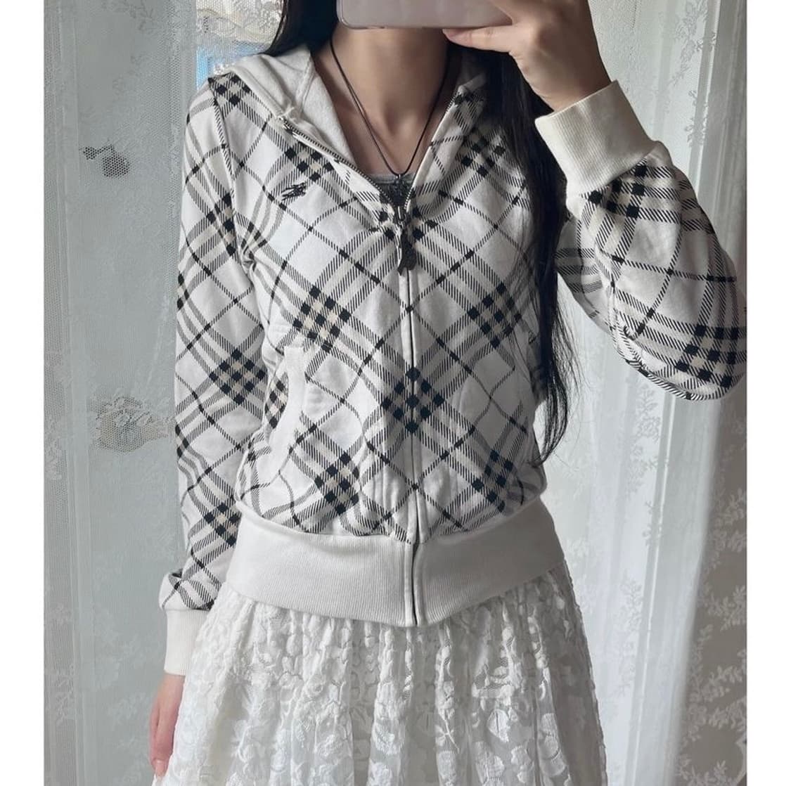 버버리 노바체크 블루라벨 집업 상품이미지3