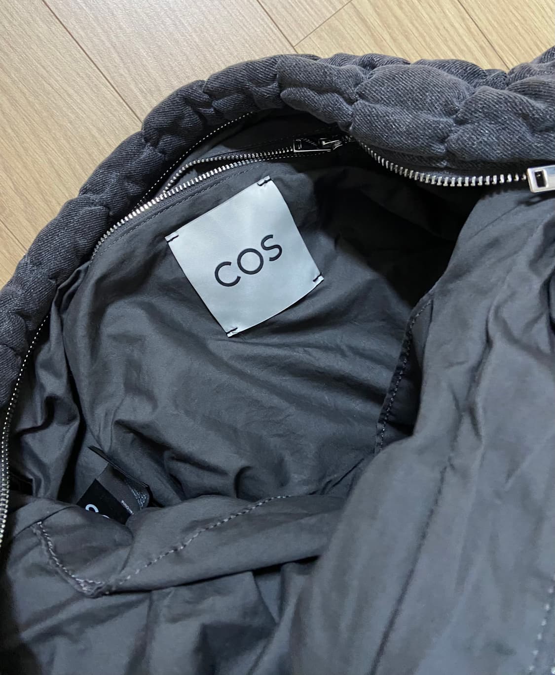 COS 가방 상품이미지3