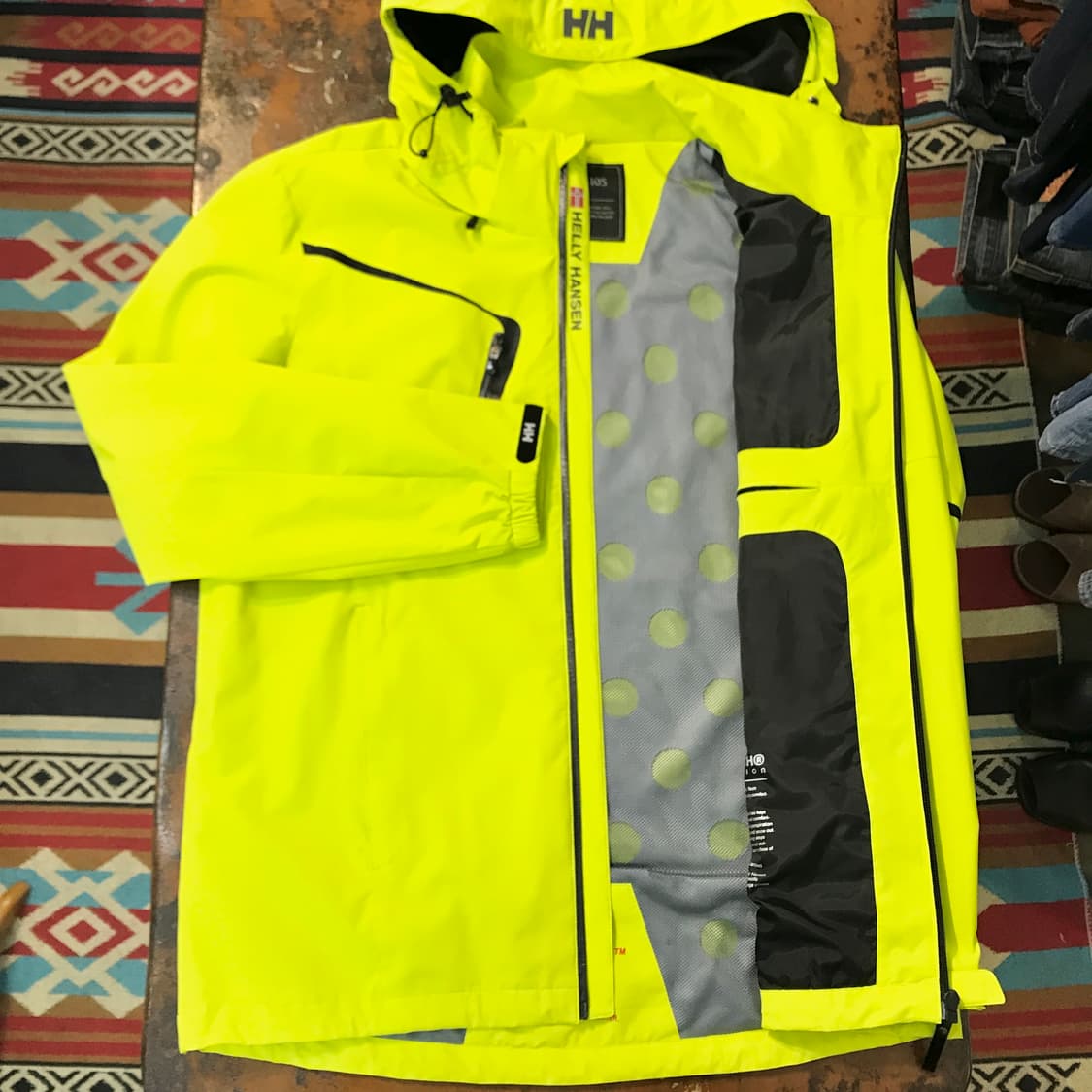 헬리한센 형광 옐로 후드 윈드브레이커 자켓 남성 105 110 상품이미지5