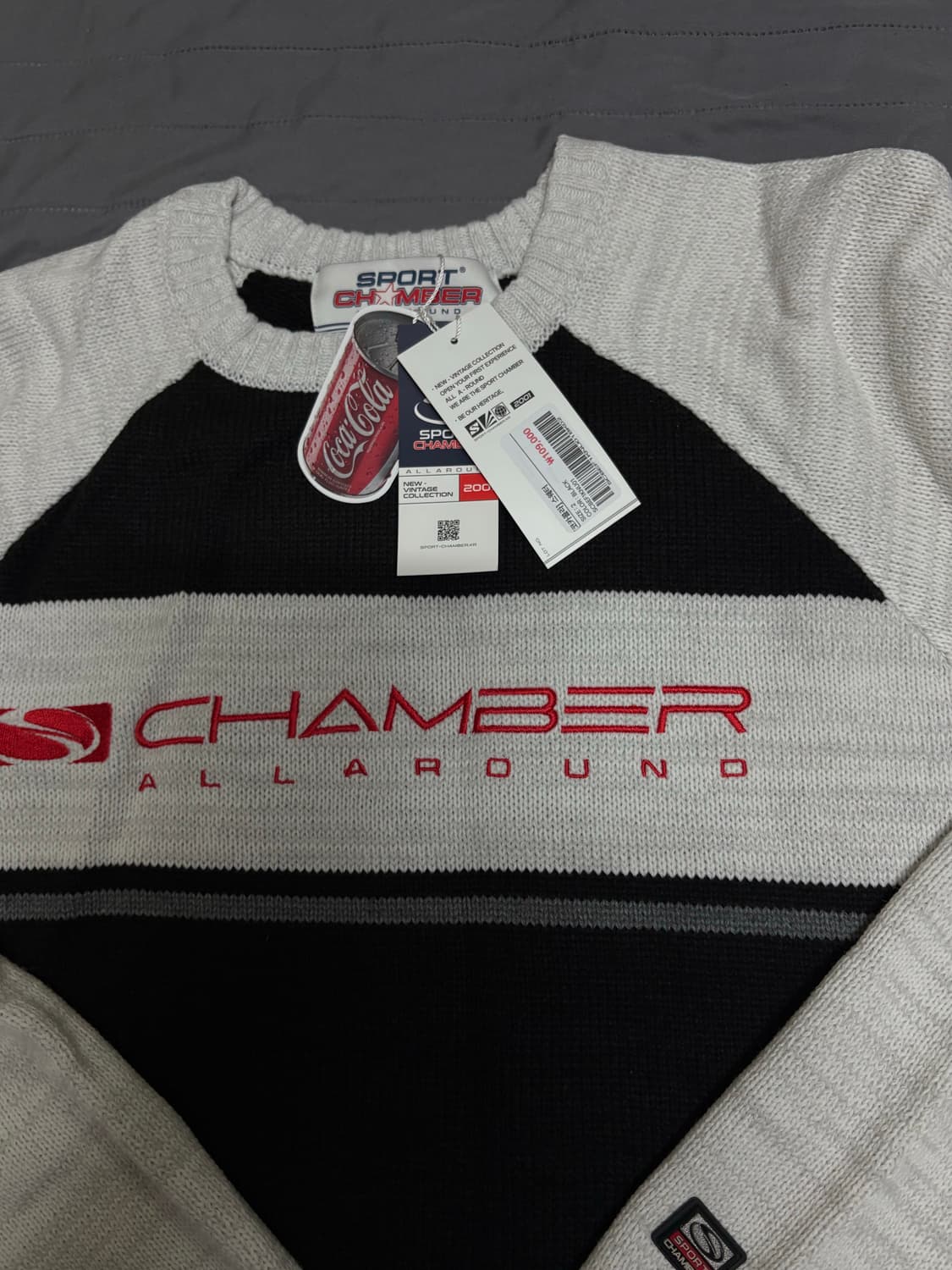 스포츠챔버 [코카콜라] 스웨터(블랙) 상품이미지2