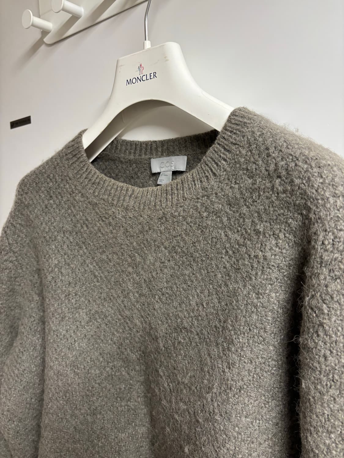 [S] 코스 알파카 스웨터 그레이베이지 상품이미지3