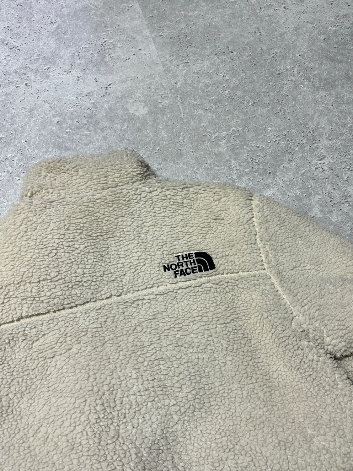 노스페이스 스몰로고 블랙 플리스 양면 패딩 상품이미지5