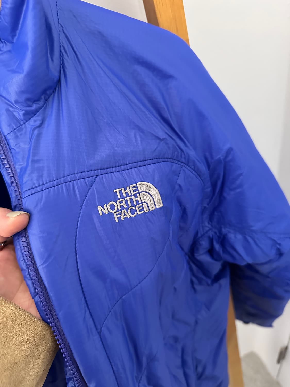 노스페이스 경량패딩 상품이미지10