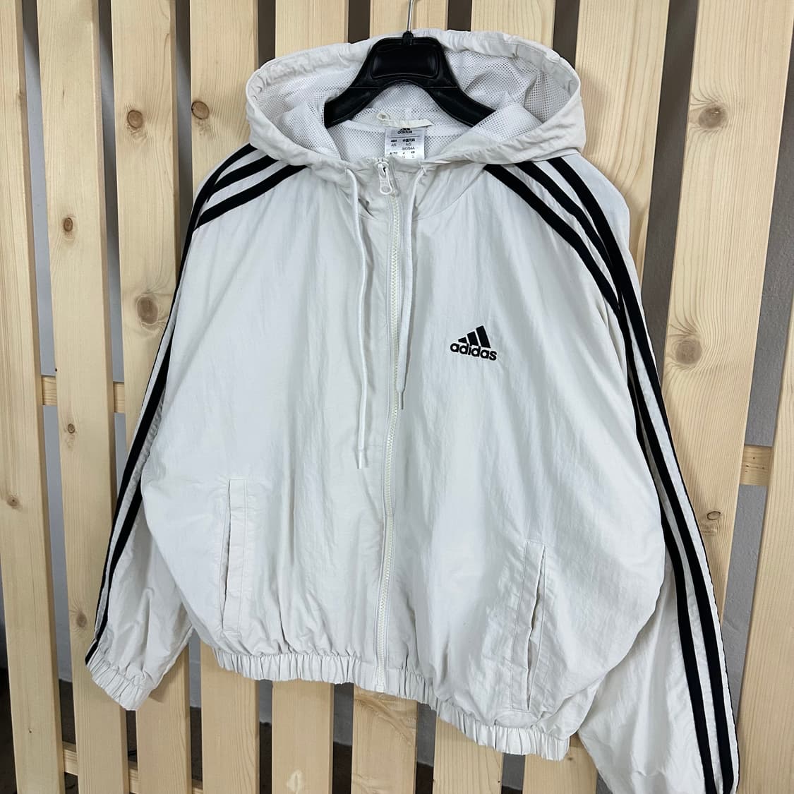(M) 아디다스 화이트 바람막이 자켓 상품이미지2