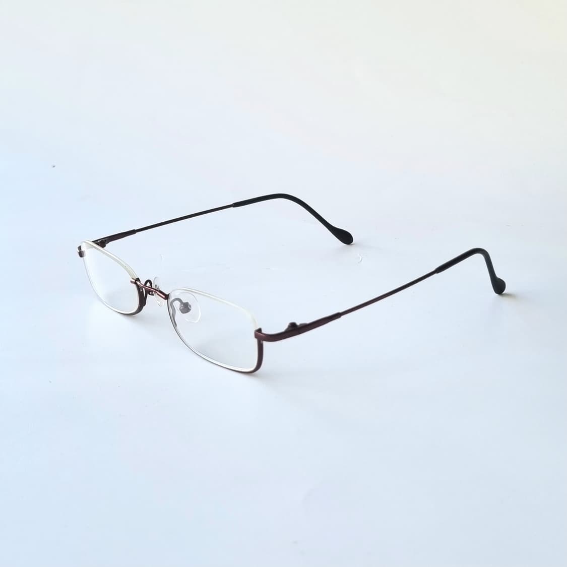 데드스탁 슬림 역반무테 언더림 안경테 762 상품이미지2