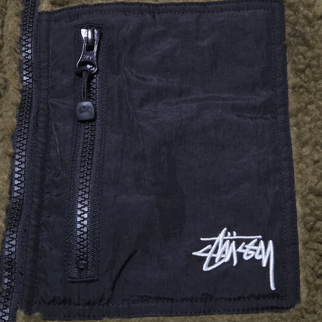 [M,L] 스투시 쉐르파 리버시블 자켓 베스트 올리브 상품이미지8