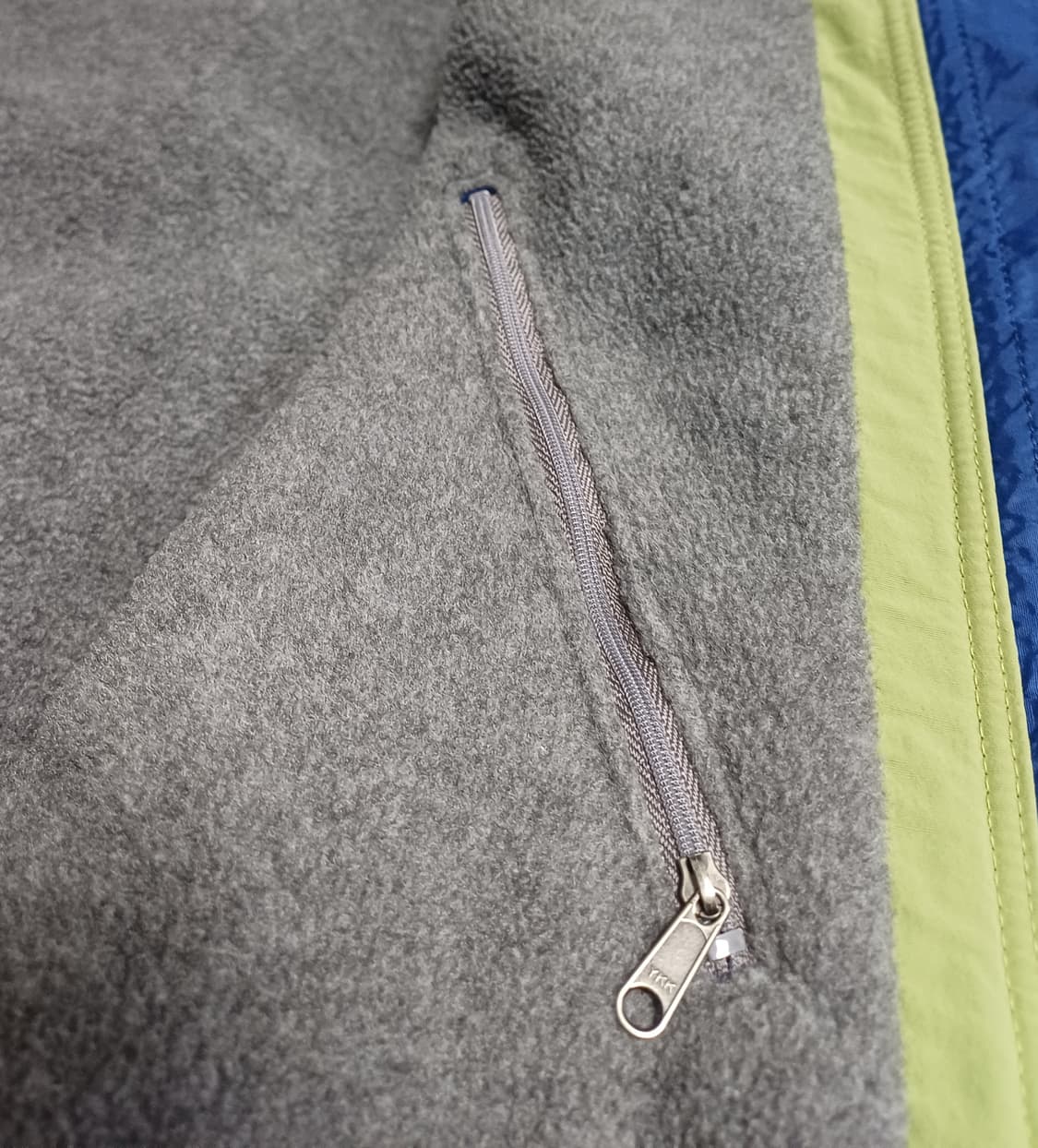 🇺🇸 [M] 파타고니아 쉘드 신칠라 봄버 자켓 - 블루 / 네온 상품이미지9