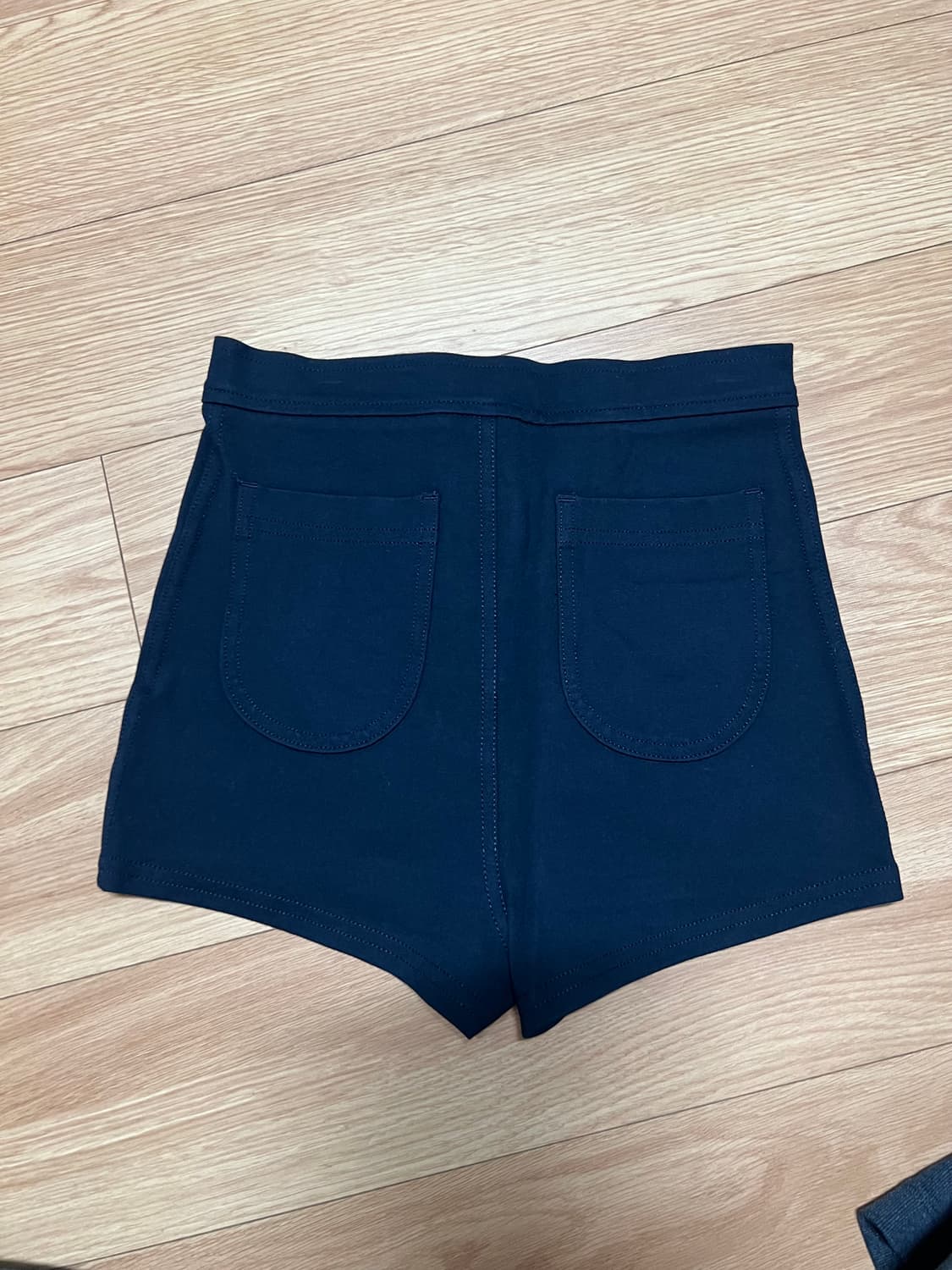 아메리칸어패럴 하이웨이스트 숏팬츠 상품이미지2