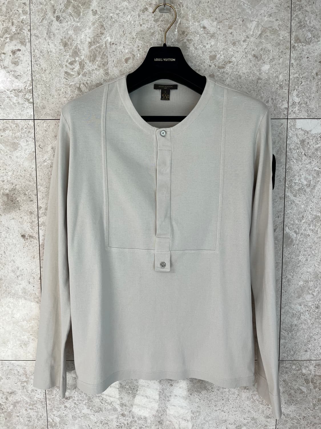 루이비통 남성 긴팔 티셔츠 L 정품 상품이미지1