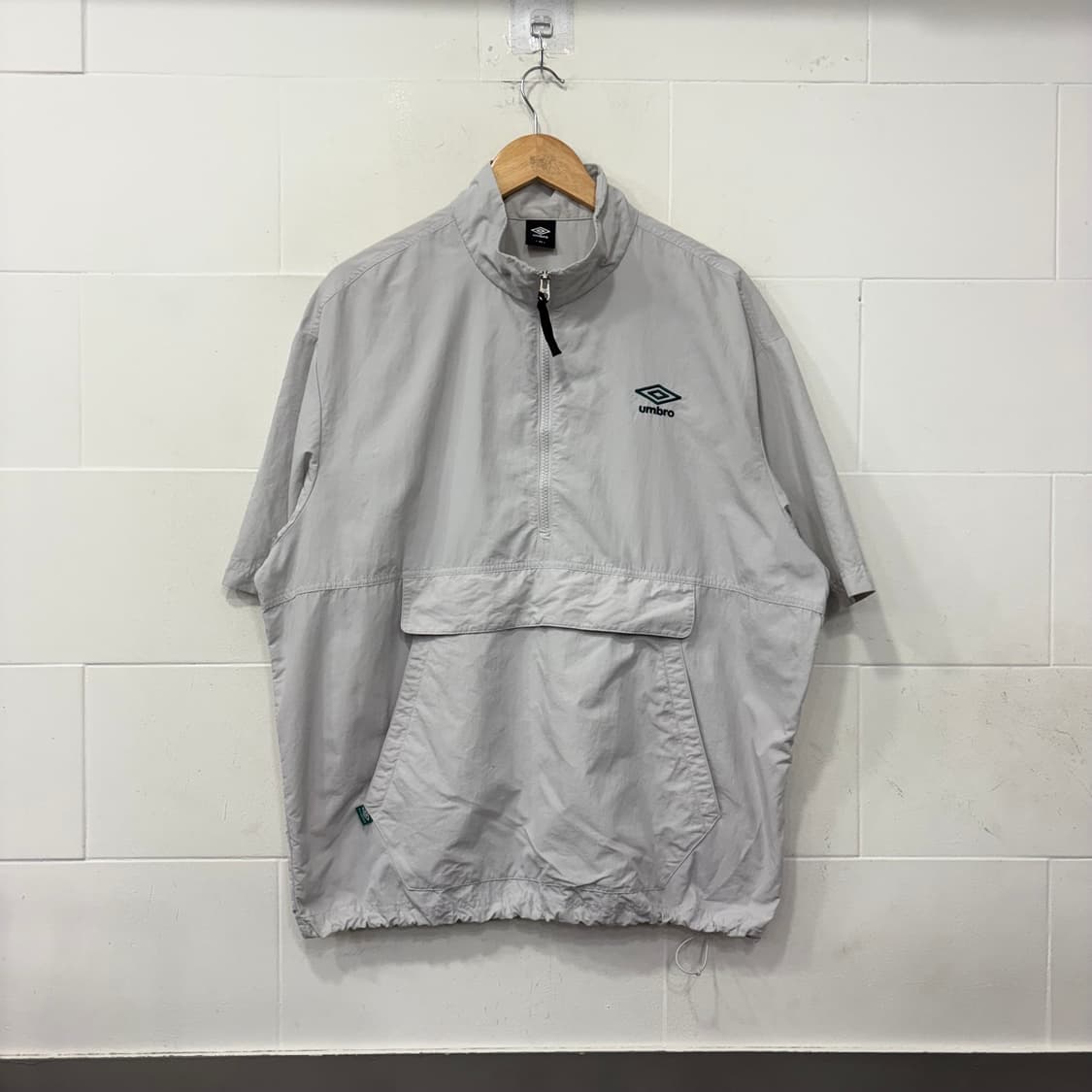 엄브로 나일론 아노락 반팔 상품이미지1