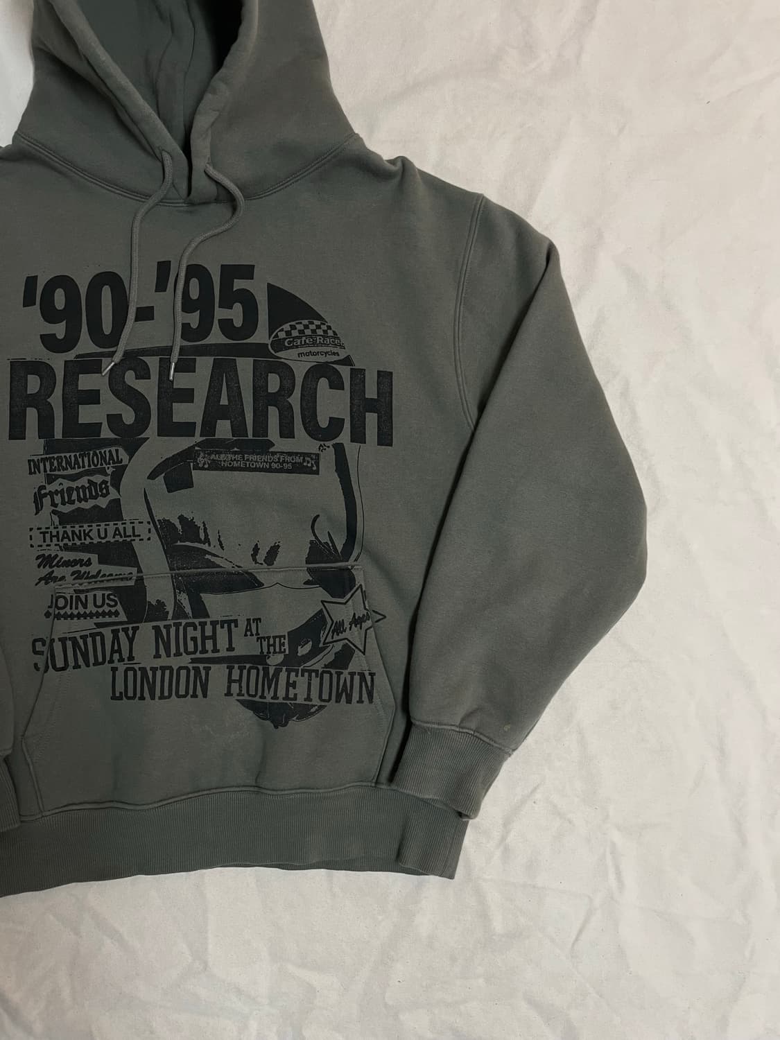 비바스튜디오 후드티 상품이미지2