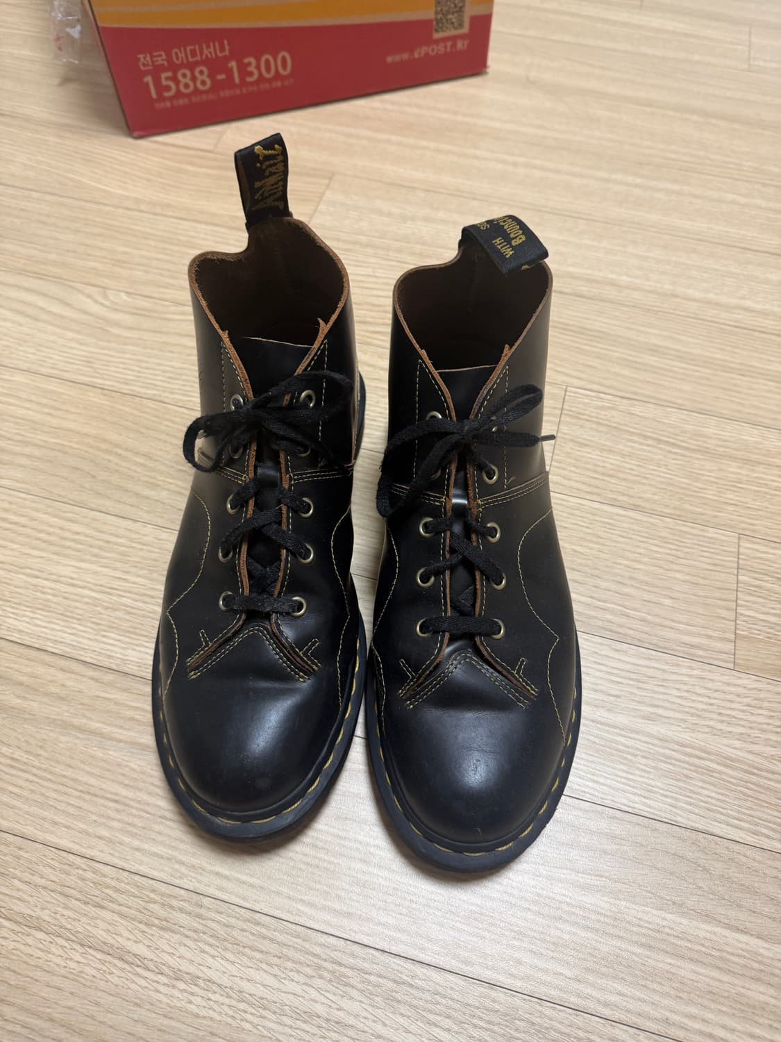 Uk9,280) 119,000원 닥터마틴 블랙 처치 스무스 몽키 부츠 상품이미지1