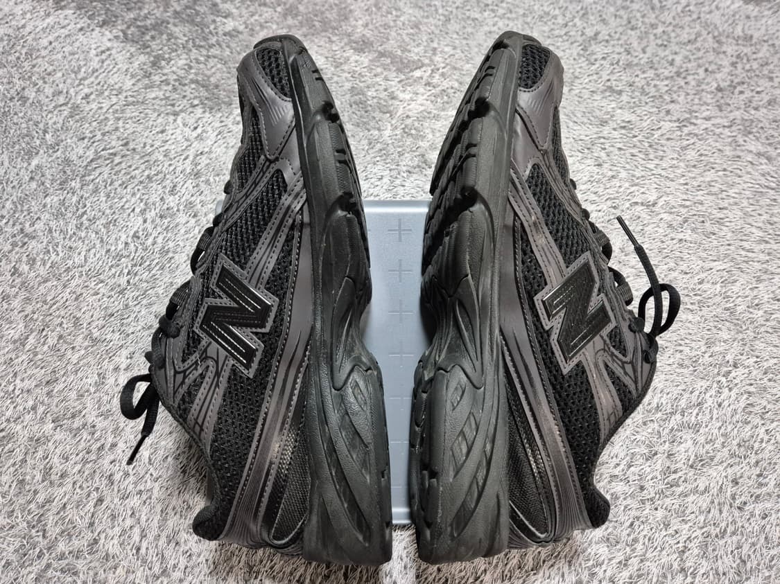 뉴발란스 740 블랙시멘트 260 상품이미지3