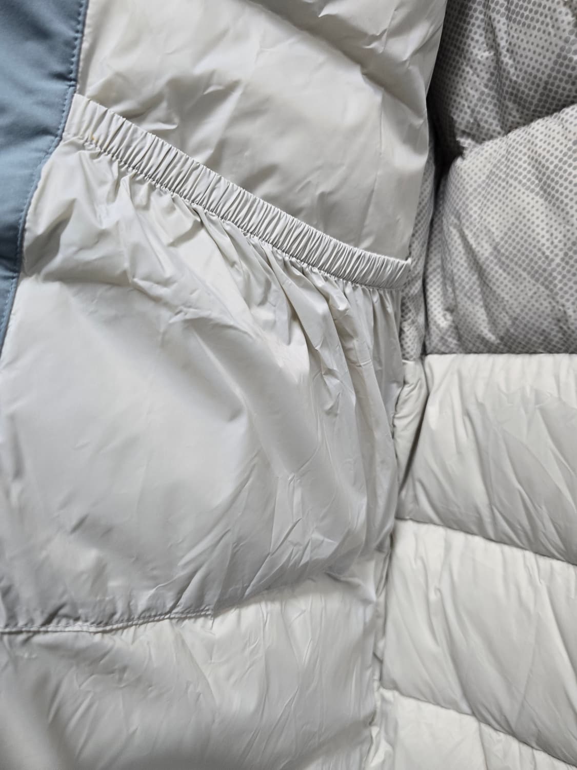 네파 구스다운 에어그램 롱 패딩 자켓 100(여유핏) 공용 상품이미지8