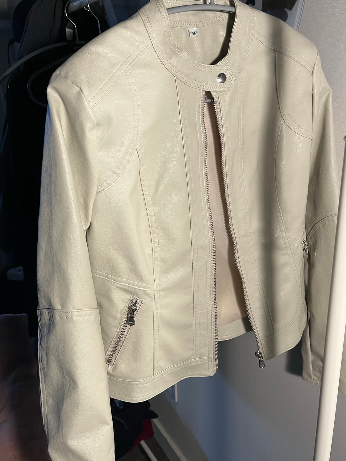 아이보리 레더 라이더 자켓 상품이미지3