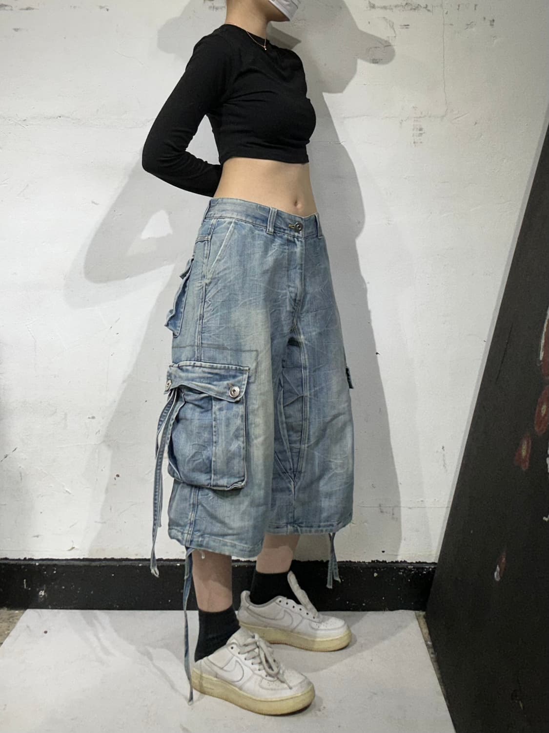 빈티지 연청 대대장 데님 멀티 포켓 디테일 와이드 버뮤다 팬츠   상품이미지1