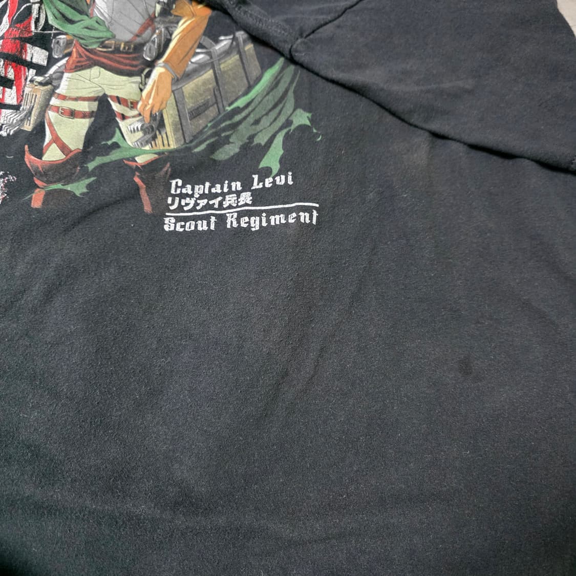 [XL] 빈티지 진격의거인 프로모 리바이 티셔츠 fit like L 상품이미지3