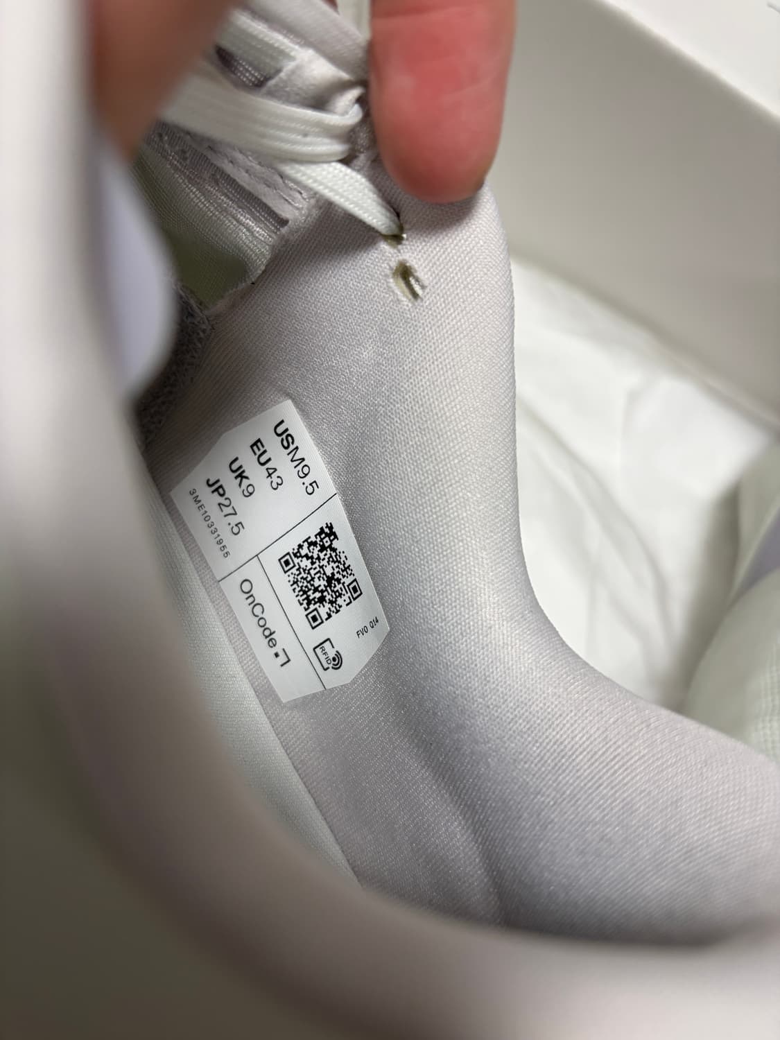 파프 x 온 러닝 클라우드몬스터 2 (베이퍼 프로스트) 상품이미지3