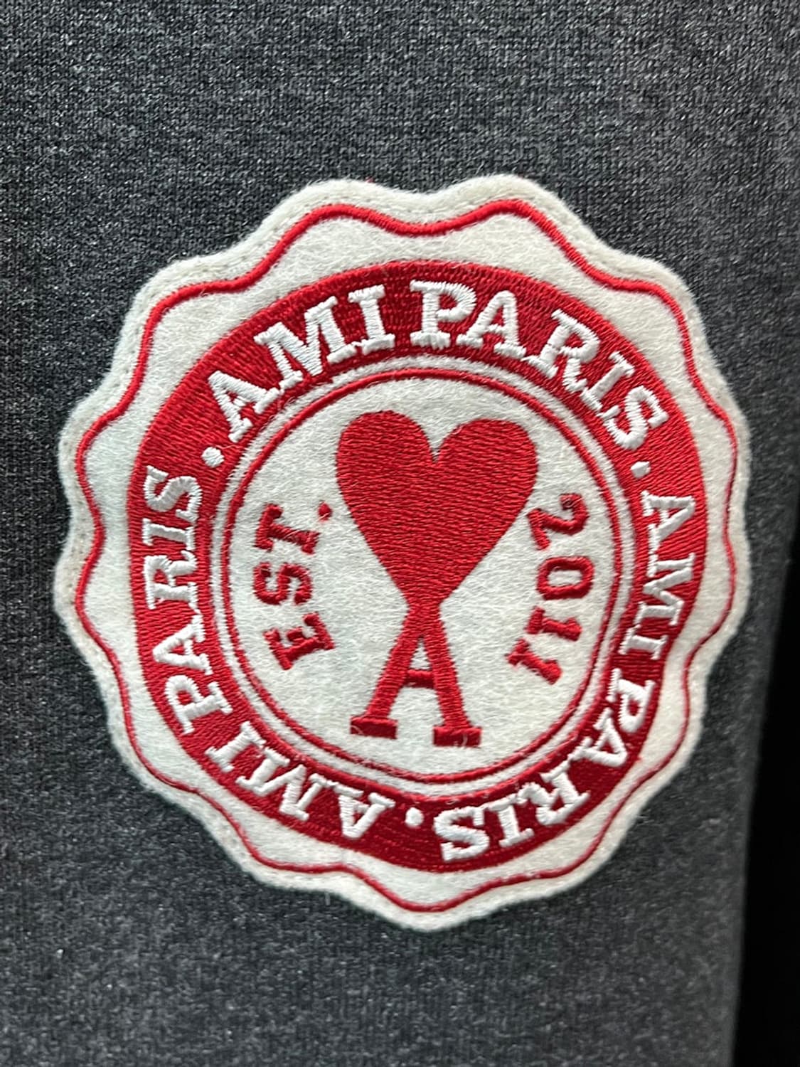 100-105) 아미 하트패치 맨투맨  상품이미지5