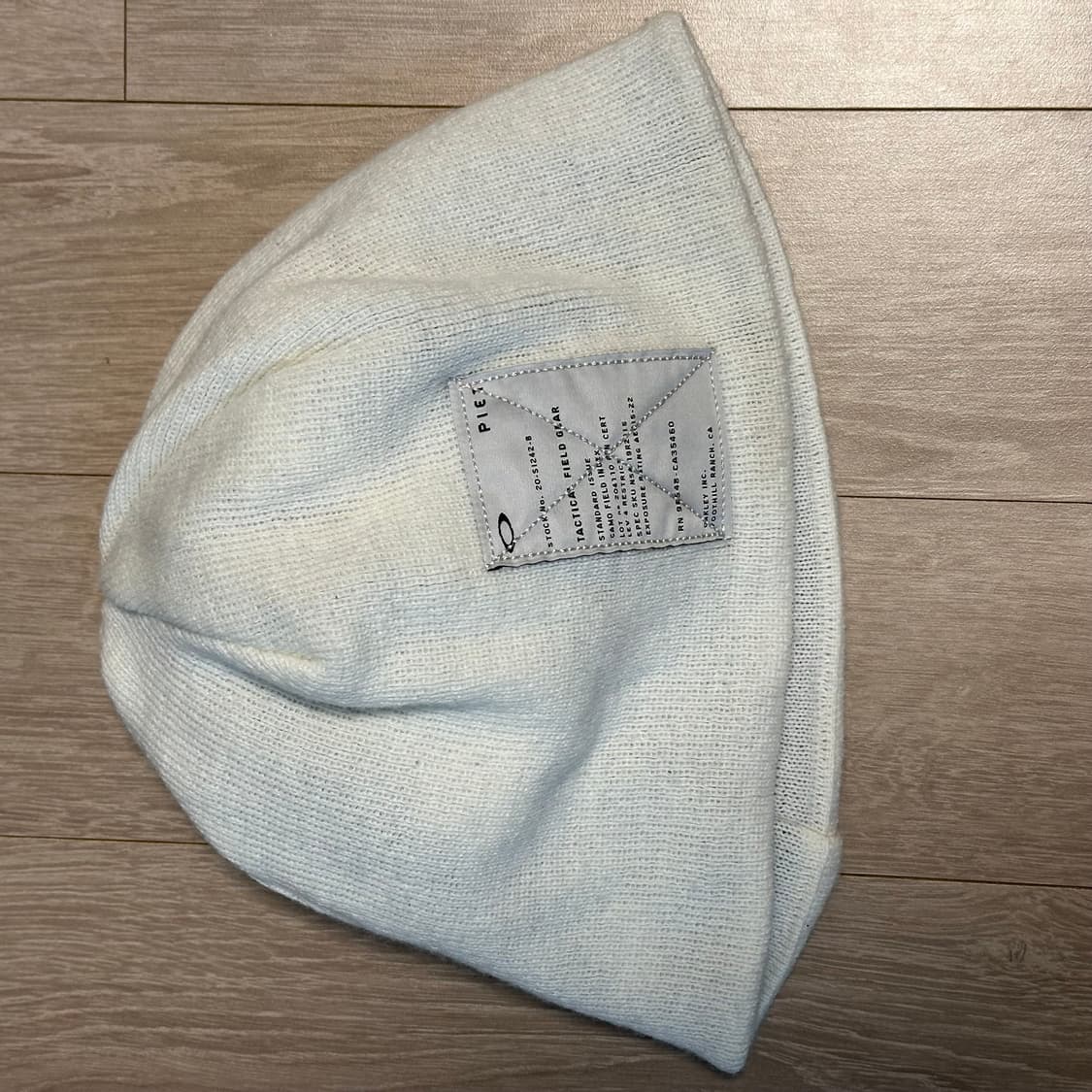 오클리 피에트 스태틱 비니 화이트 상품이미지2