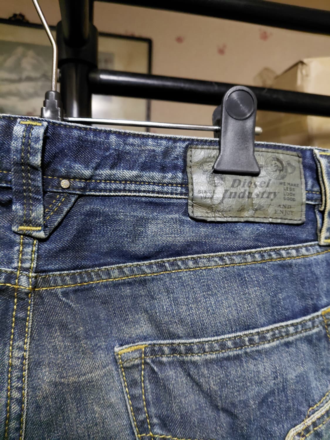 [디젤]라키(LARKEE-T)803M 레귤러테이퍼드핏 데님 청바지 31 상품이미지3