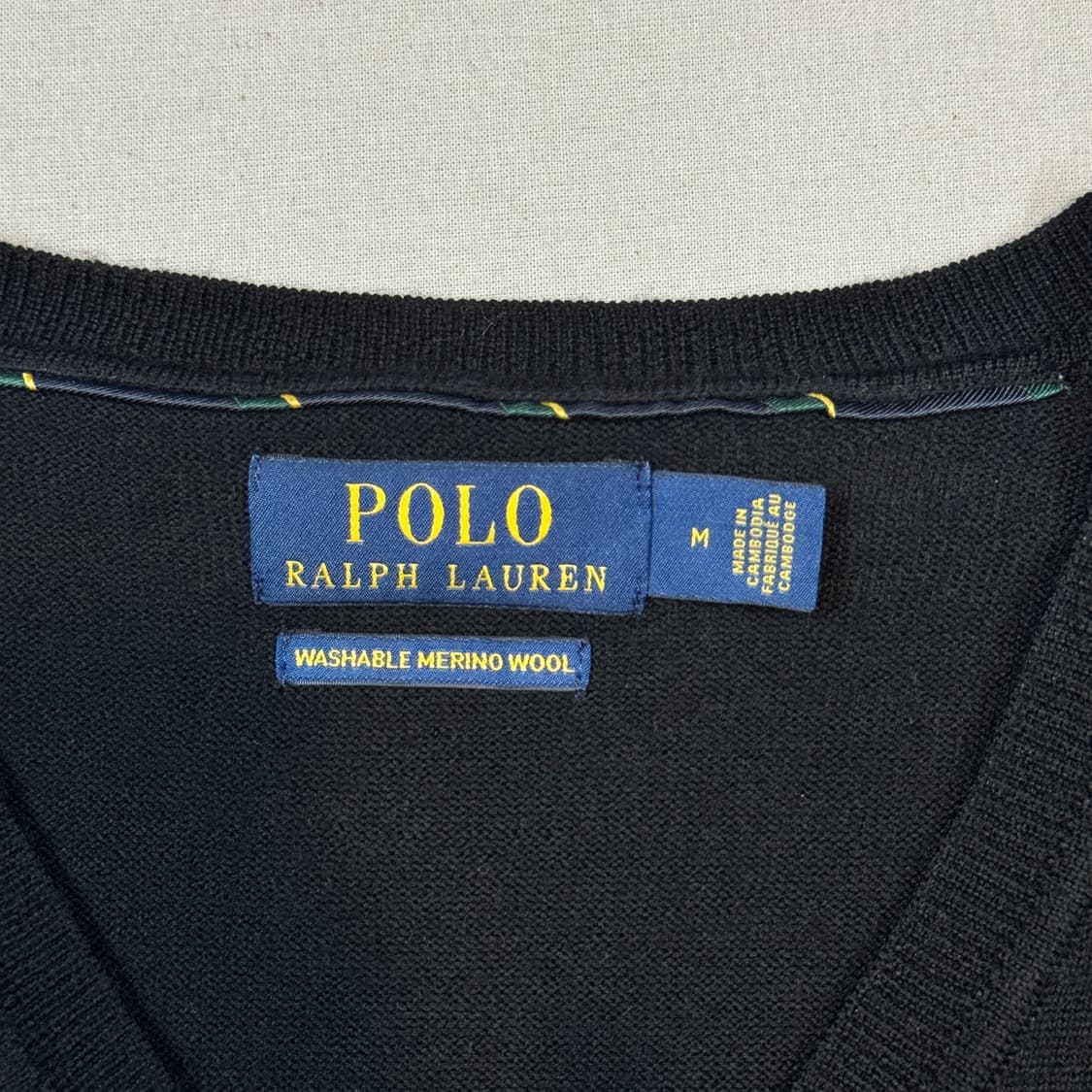 M) 폴로 랄프로렌 워셔블 메리노 울 브이넥 니트 긴팔 블랙 상품이미지6