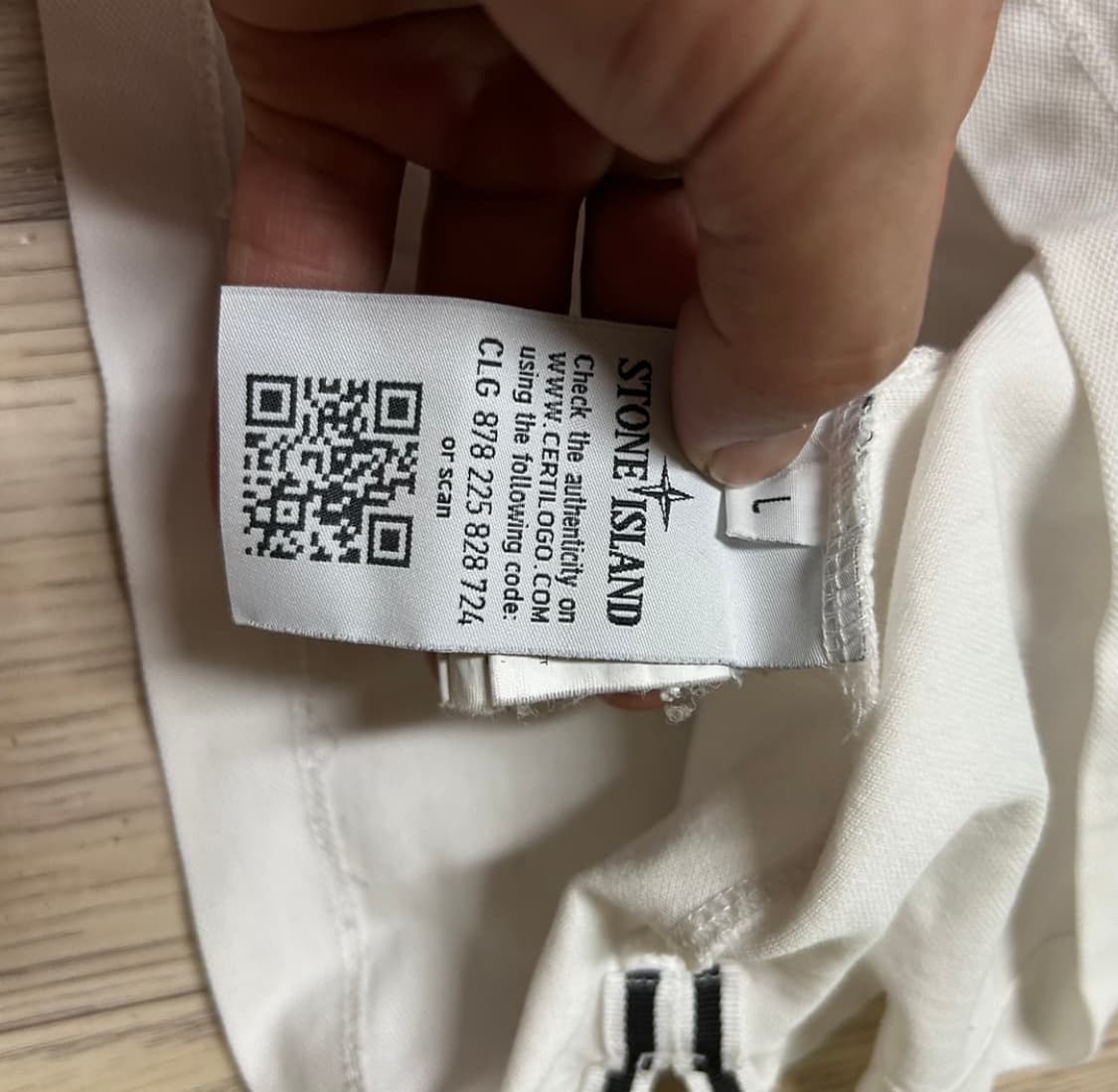 스톤아일랜드 카라티 100 L 상품이미지2