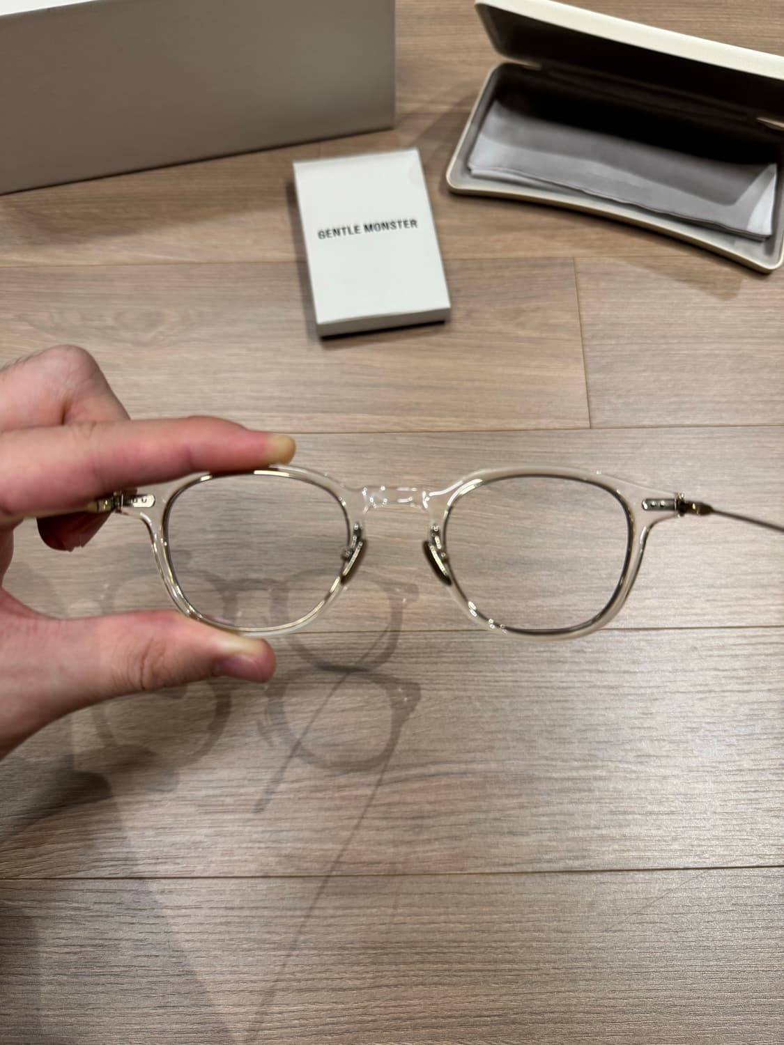 젠틀몬스터 해리 C1 클리어 상품이미지7