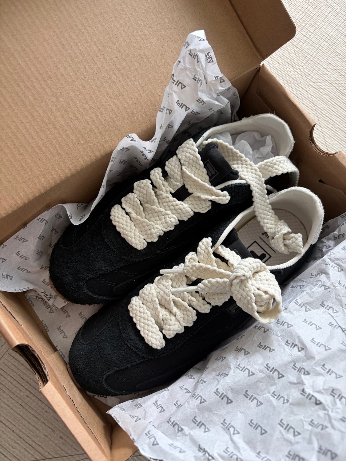 휠라 리트모 슬릭 lx 블랙 거의 새것 상품이미지4