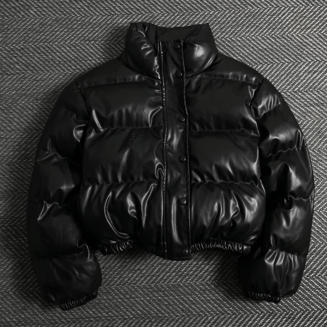 FANDY LOKAR 블랙 레더 크롭 숏패딩o 4980 상품이미지1