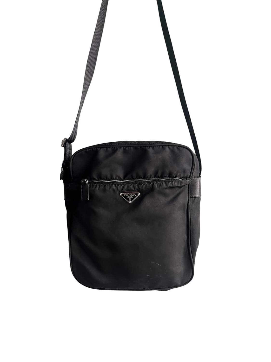 [OS] 프라다 나일론 포코노 크로스백 상품이미지1