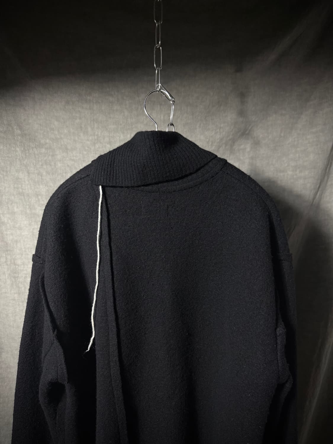 BED j.w. FORD Distressed High Neck Knit  상품이미지6