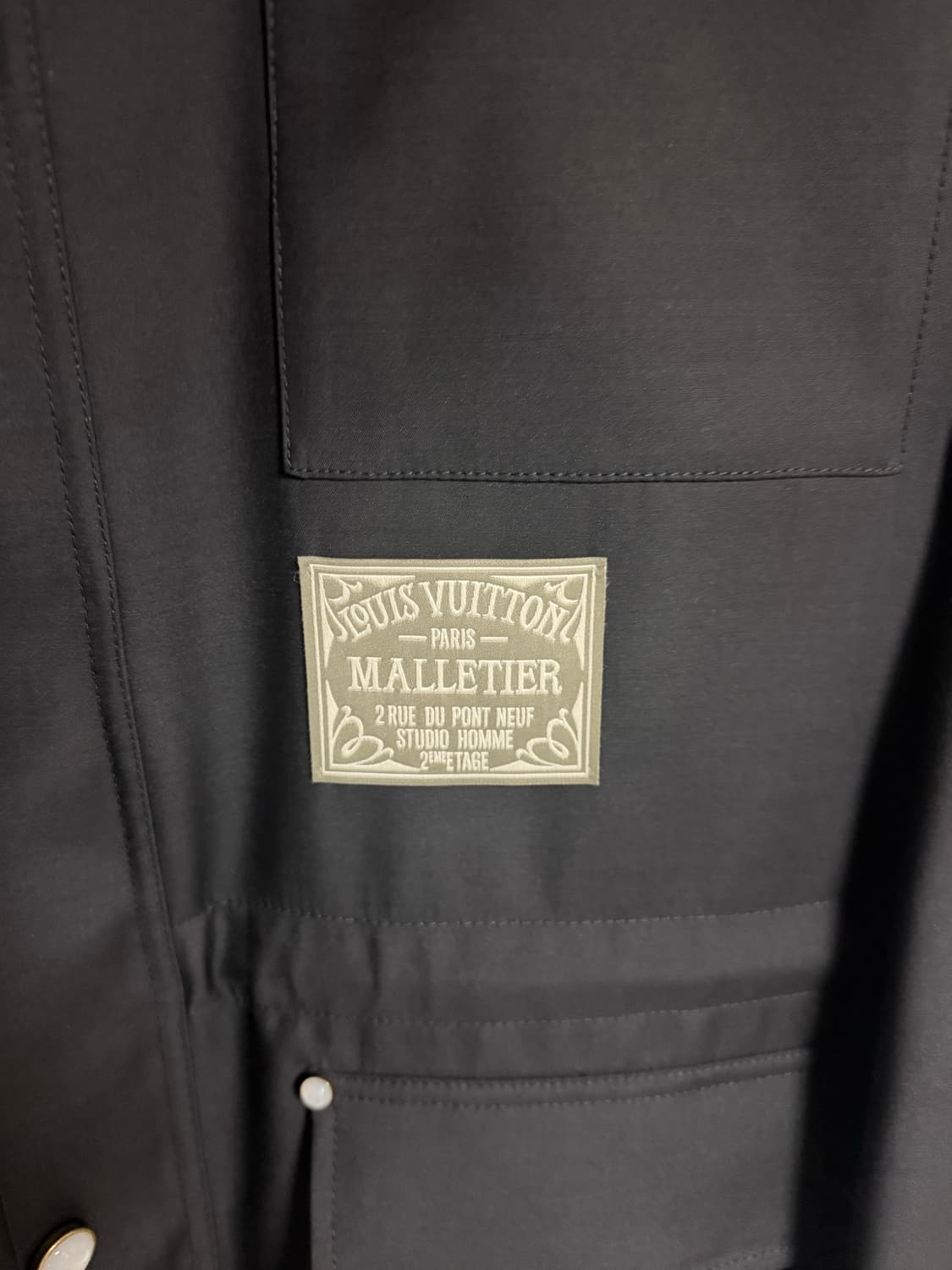 루이비통 워크웨어 더블 페이스 파카 블랙 52 상품이미지5