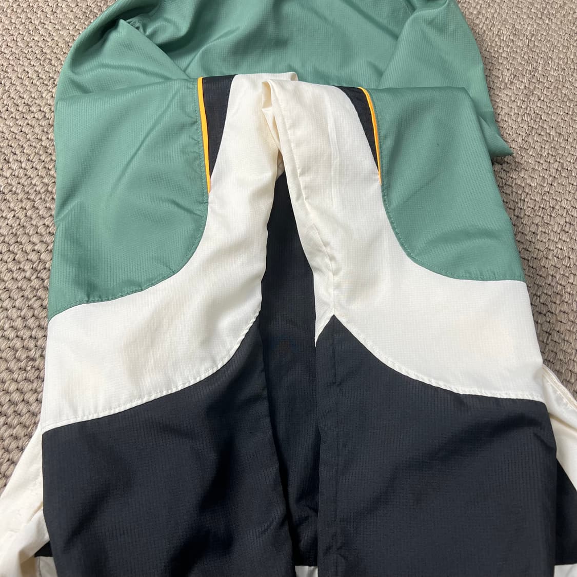 나이키 스로우백 바람막이 M 상품이미지9