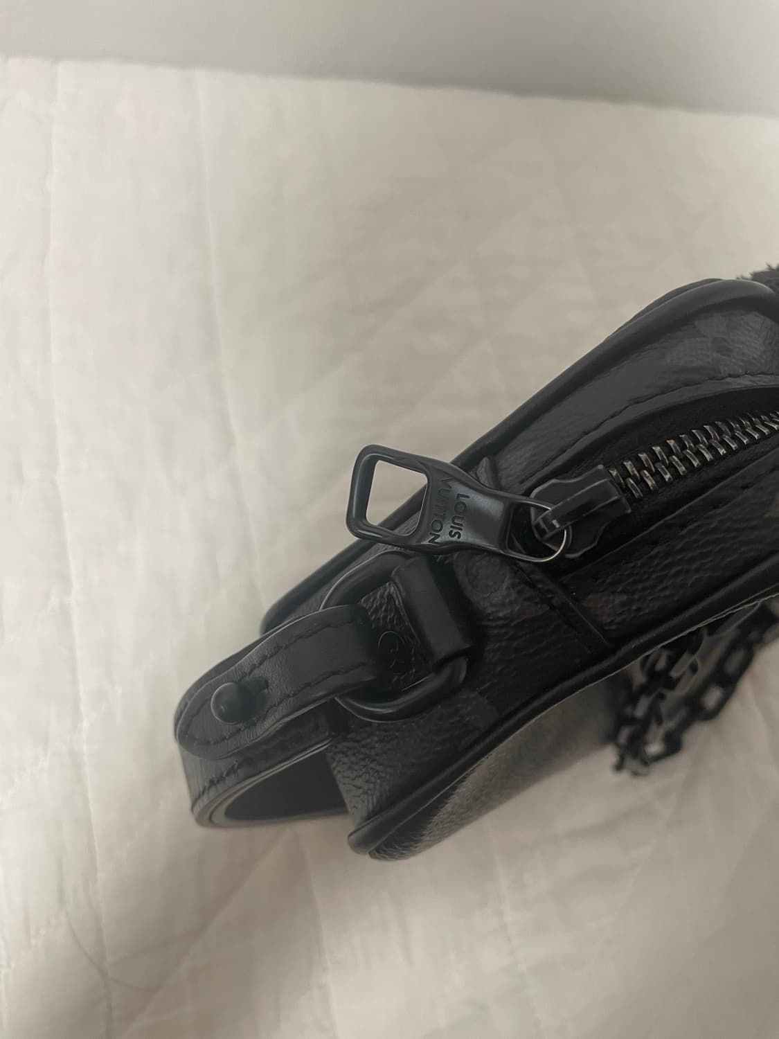 루이비통 이클립스 포쉐트 볼가 상품이미지4