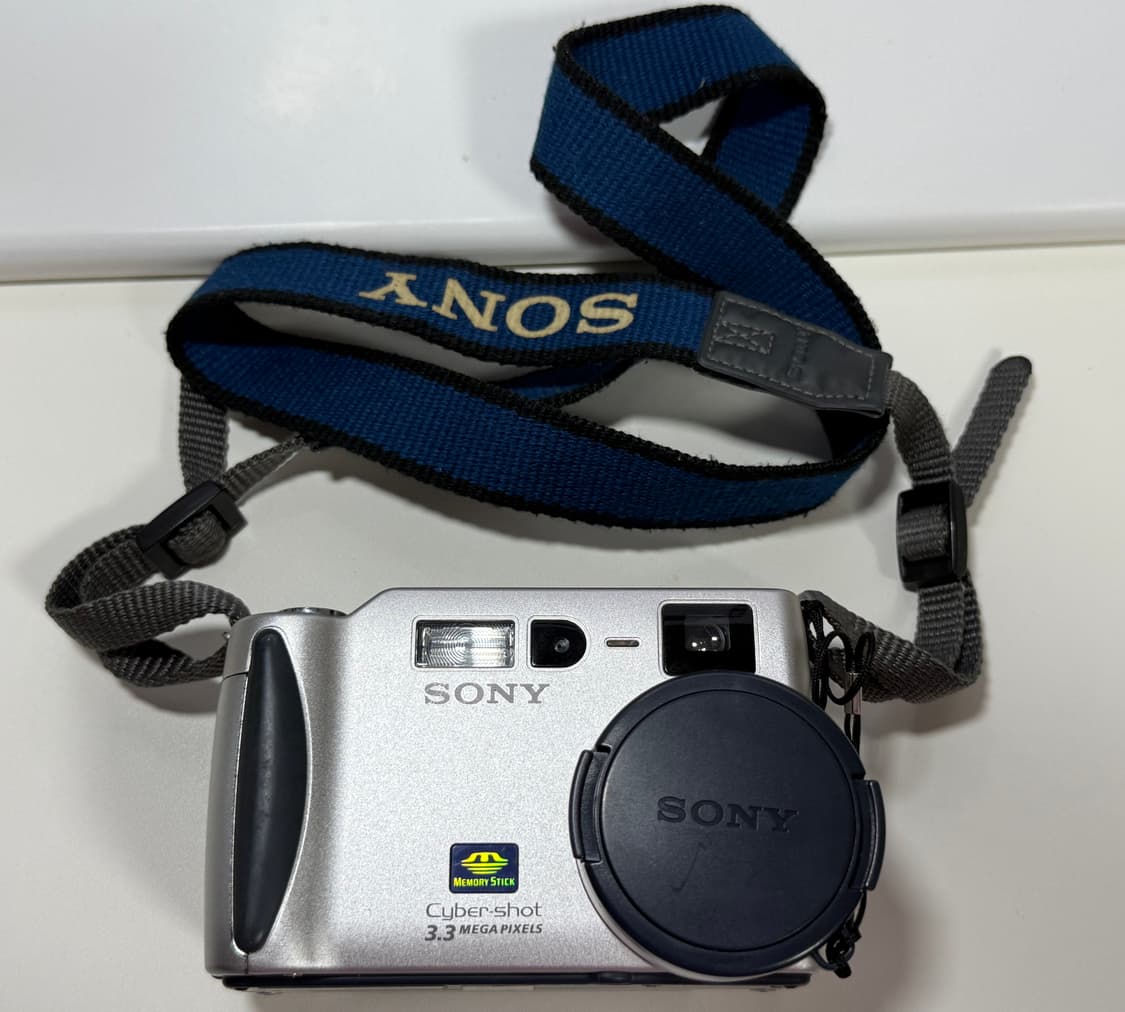 아날로그 빈티지 소니 사이버샷 DSC-S70 디지털 카메라 상품이미지1