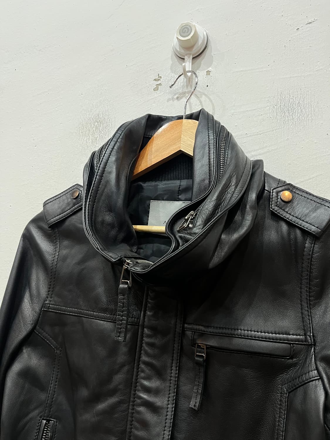 ARTICO 하이넥 양가죽 자켓 우먼즈 블랙 상품이미지2