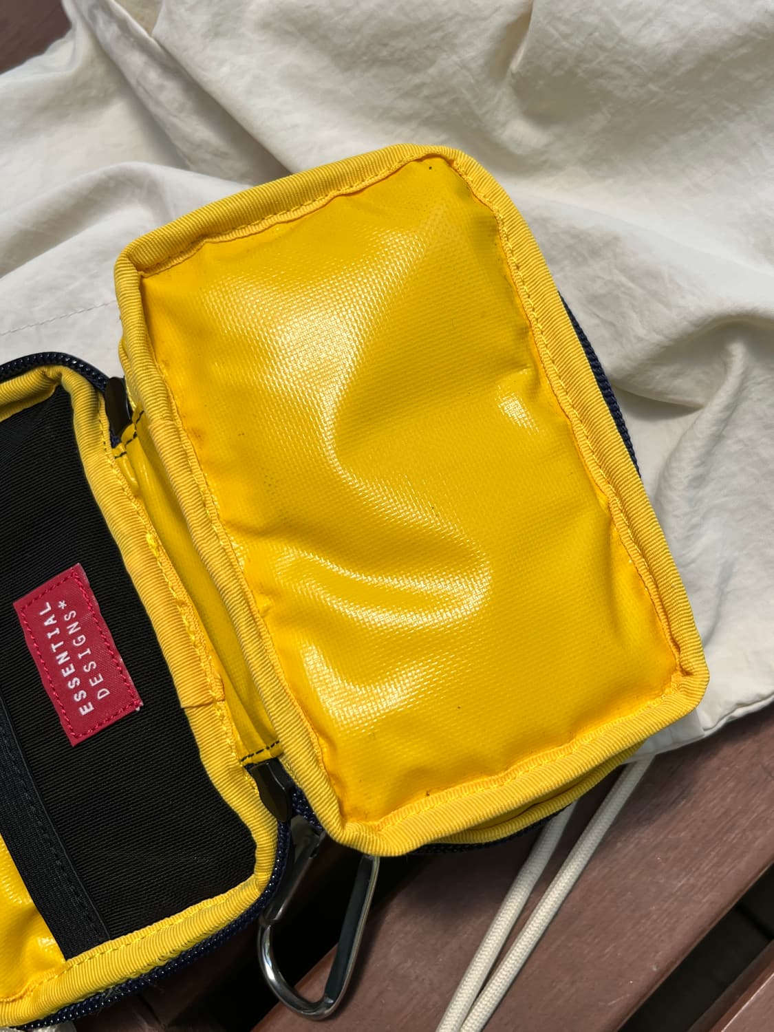 Porter x Essential Design 포터 메쉬 파우치 지갑 상품이미지10