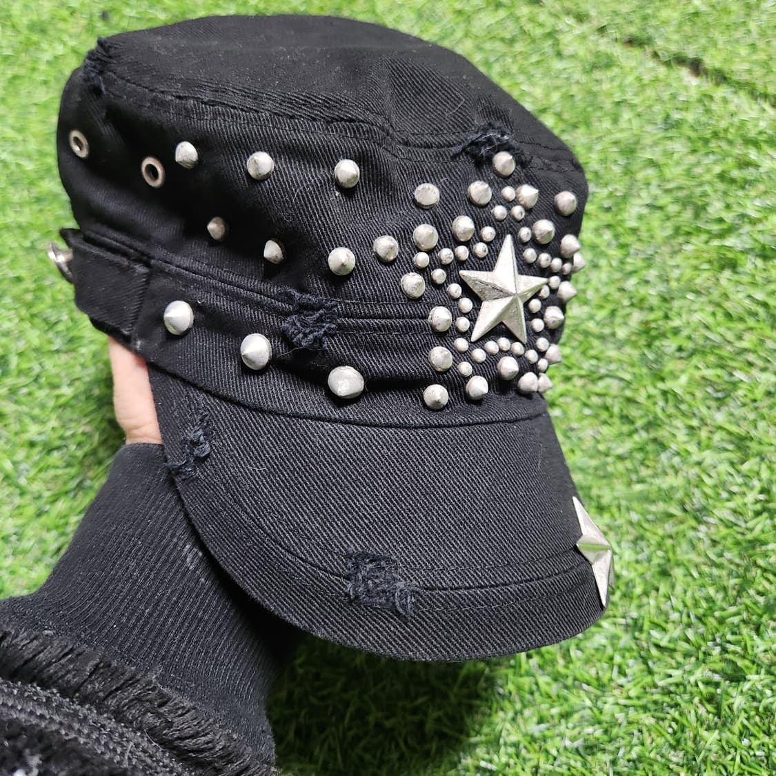 존재감 미침🔥 에고이스트 스타 스터드 군모 상품이미지1