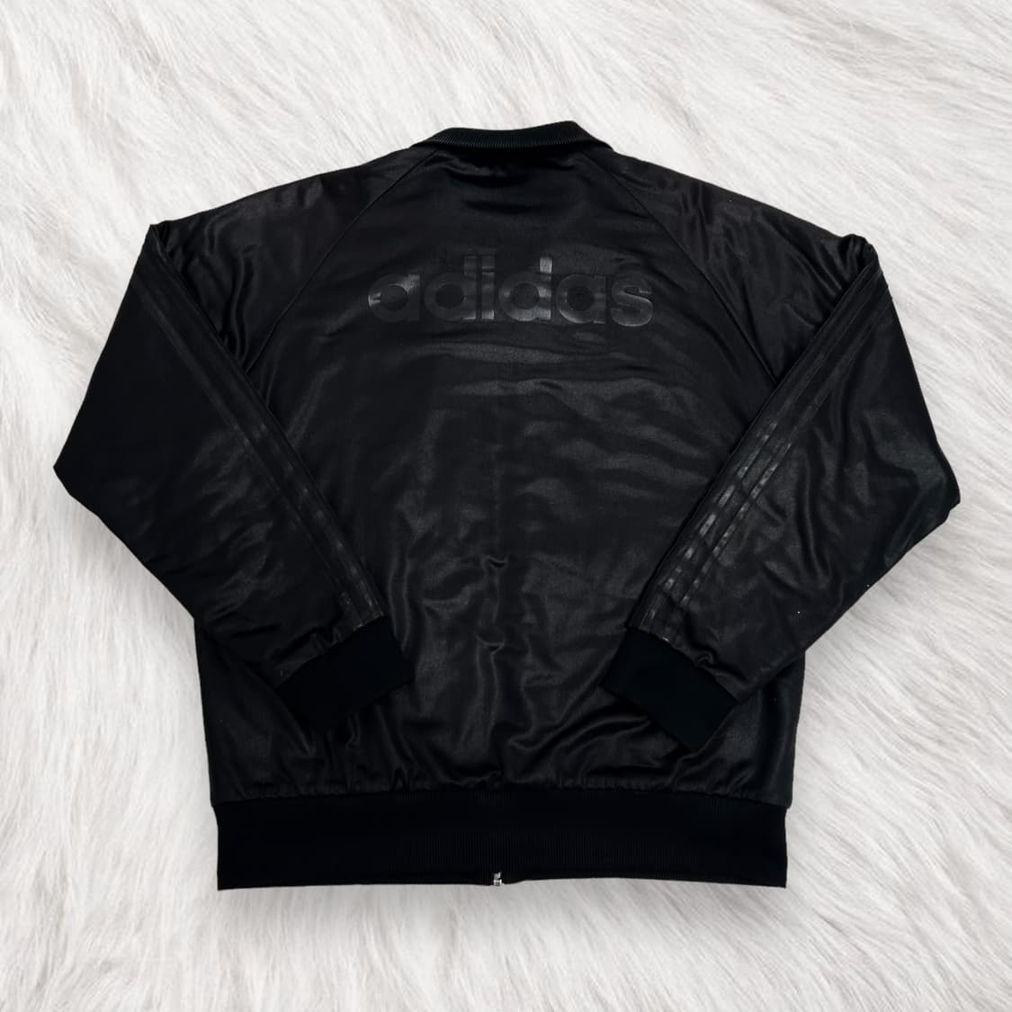 아디다스 빅로고 블랙 누빔 자켓 상품이미지6