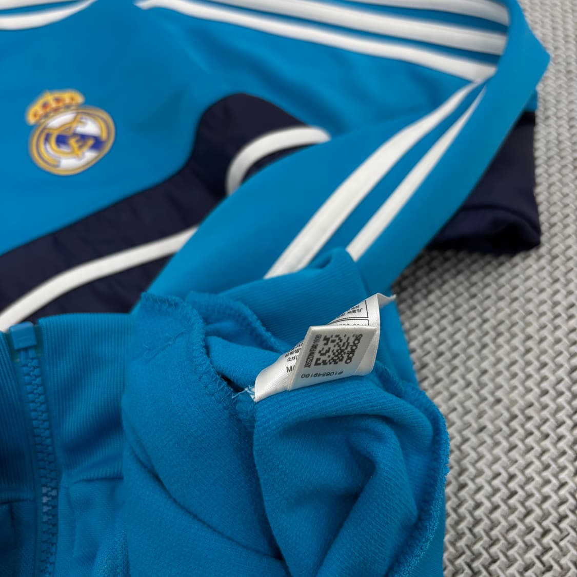 adidas 레알마드리드 트랙자켓 상품이미지6