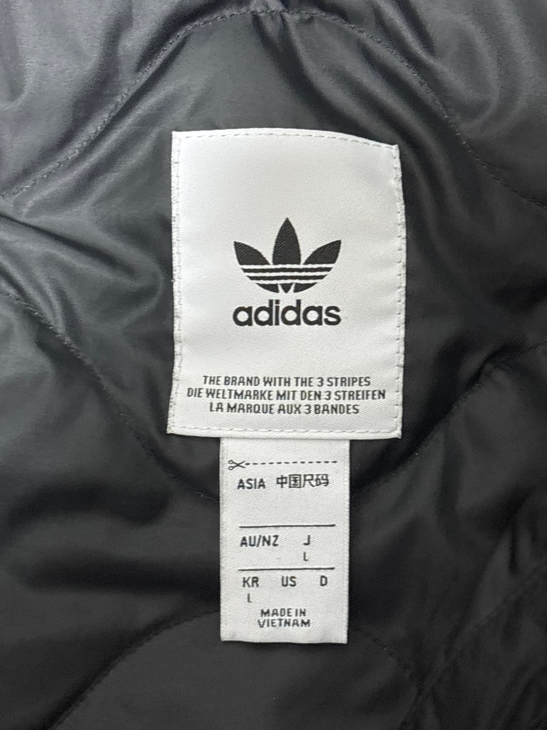 아디다스 경량패딩 상품이미지3