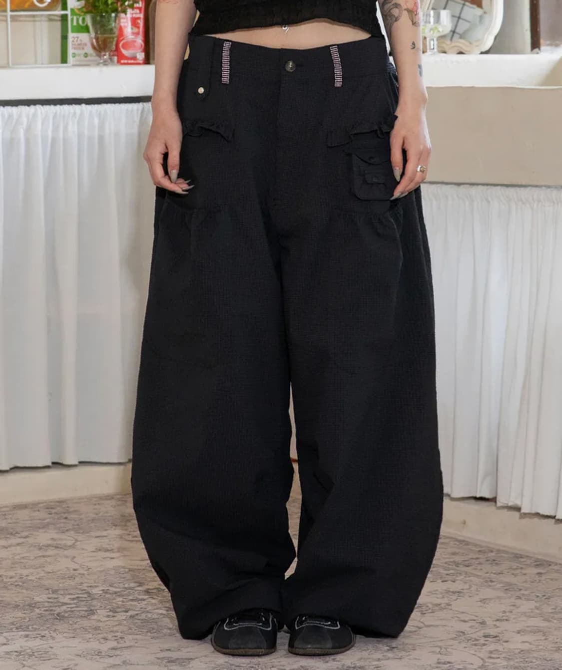 루나키후 사키 프릴 시어서커 와이드 팬츠 (블랙) 상품이미지1