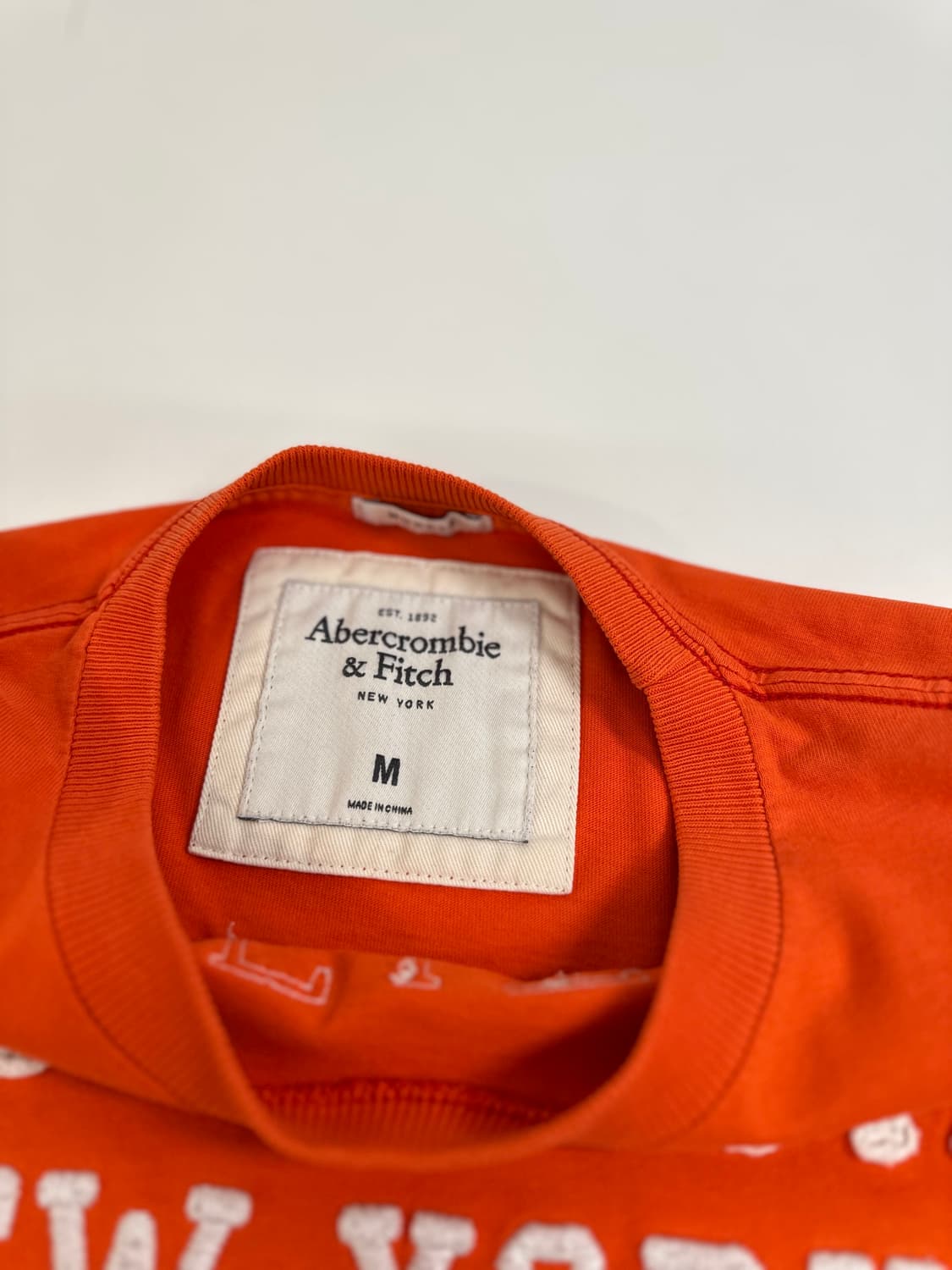 Abercrombie 스펠아웃 로고  반팔 티셔츠 M  상품이미지5