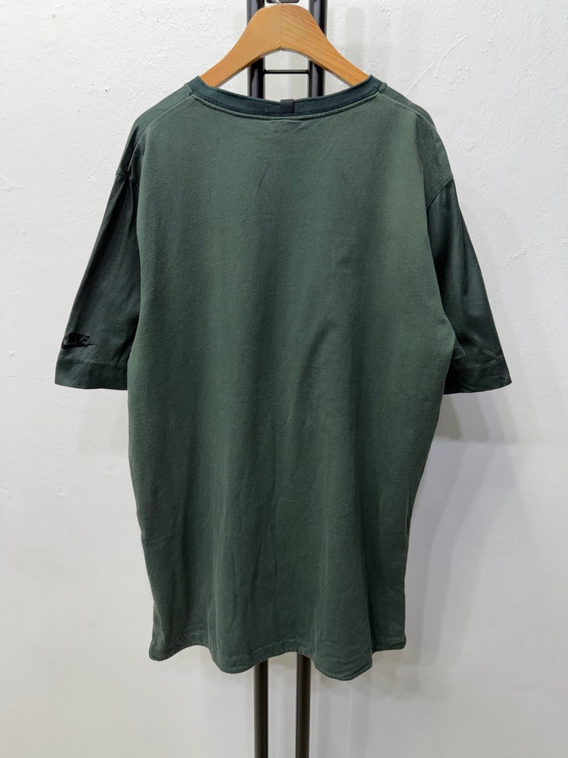 정품) 나이키 남성 반팔티 딥그린 XL 상품이미지5