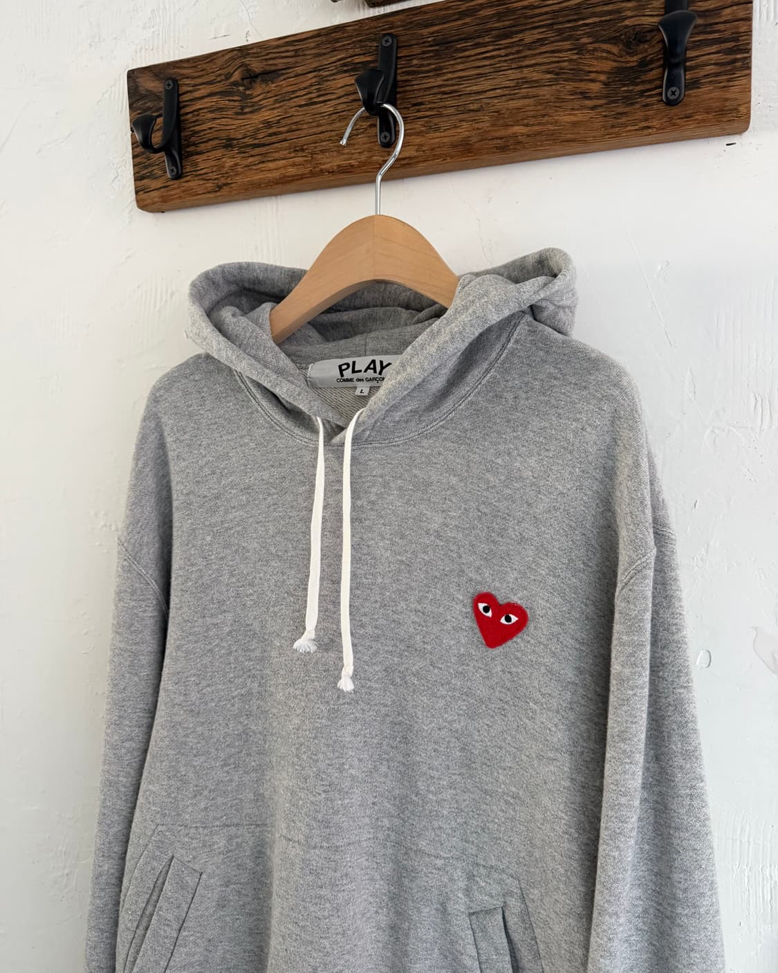 COMMEdesGARCONS 꼼데가르송 레드와펜 그레이컬러 후드티 L 상품이미지2